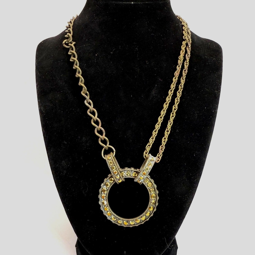 Vintage Antiqued Gold Tone Rhinestone Circle Pendant‎ Necklace